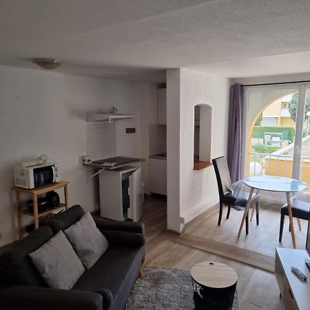 Logis 149 Apartment กรุยซ็อง ภายนอก รูปภาพ