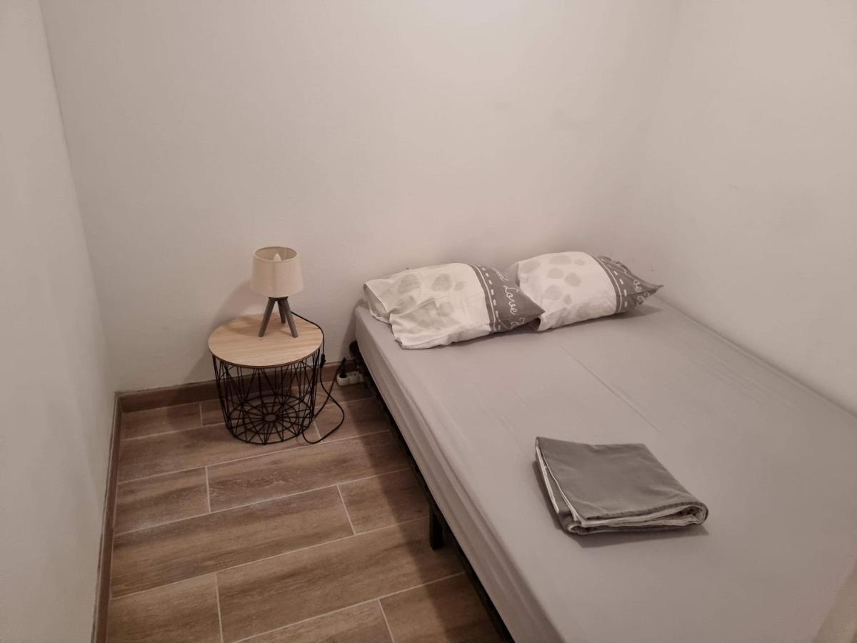 Logis 149 Apartment กรุยซ็อง ภายนอก รูปภาพ