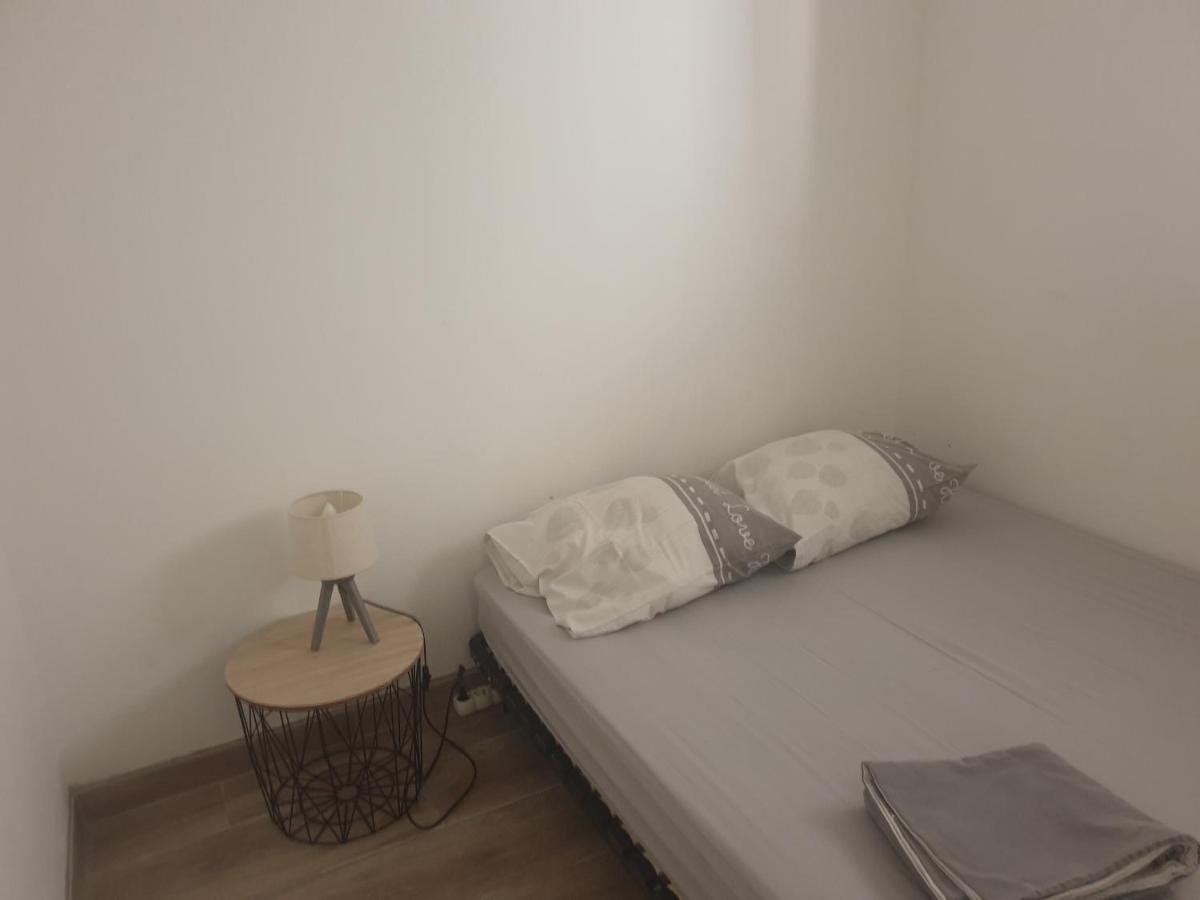 Logis 149 Apartment กรุยซ็อง ภายนอก รูปภาพ